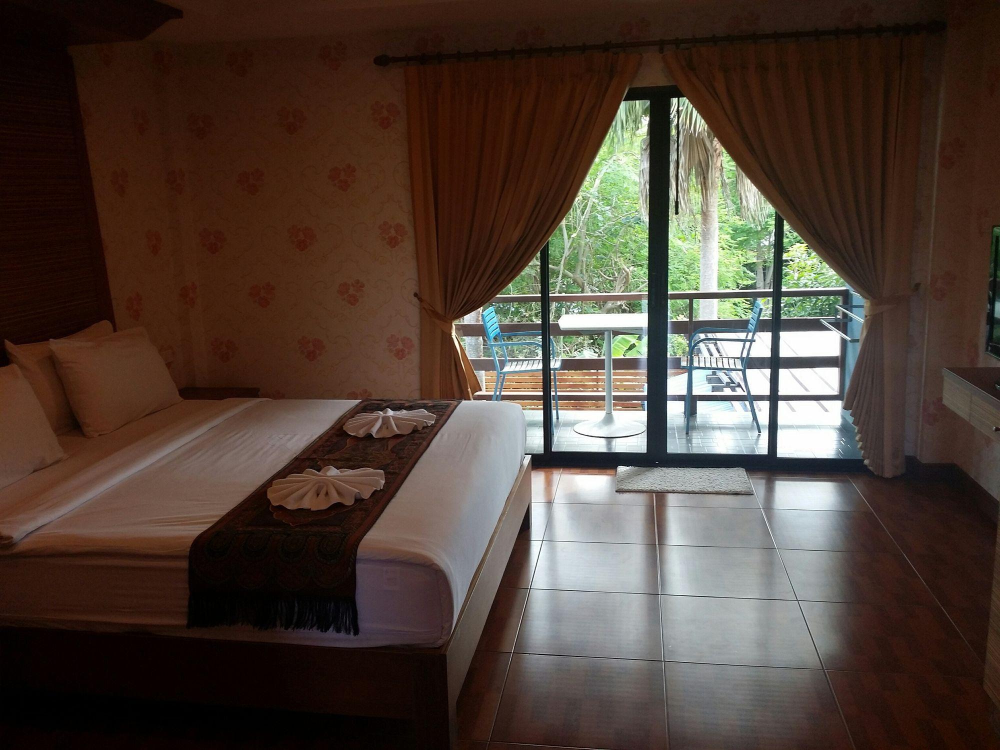 Baan I Un Pool Villa Чонбури Экстерьер фото